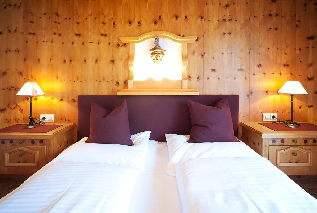 Leo Appartements Mayrhofen Buitenkant foto